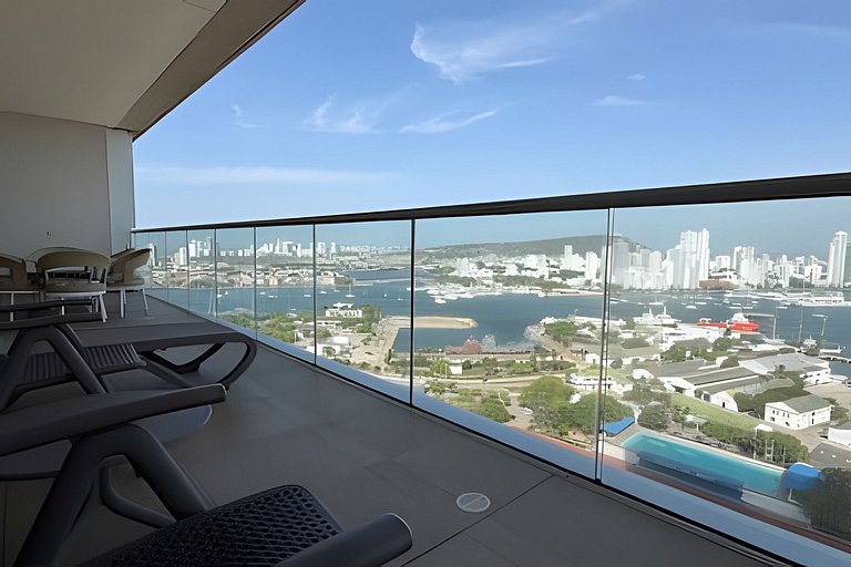 1904 h2 - Vista al mar y centro histórico 2 hab