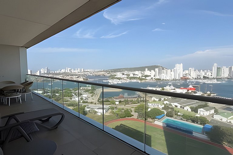 1904 h2 - Vista al mar y centro histórico 2 hab