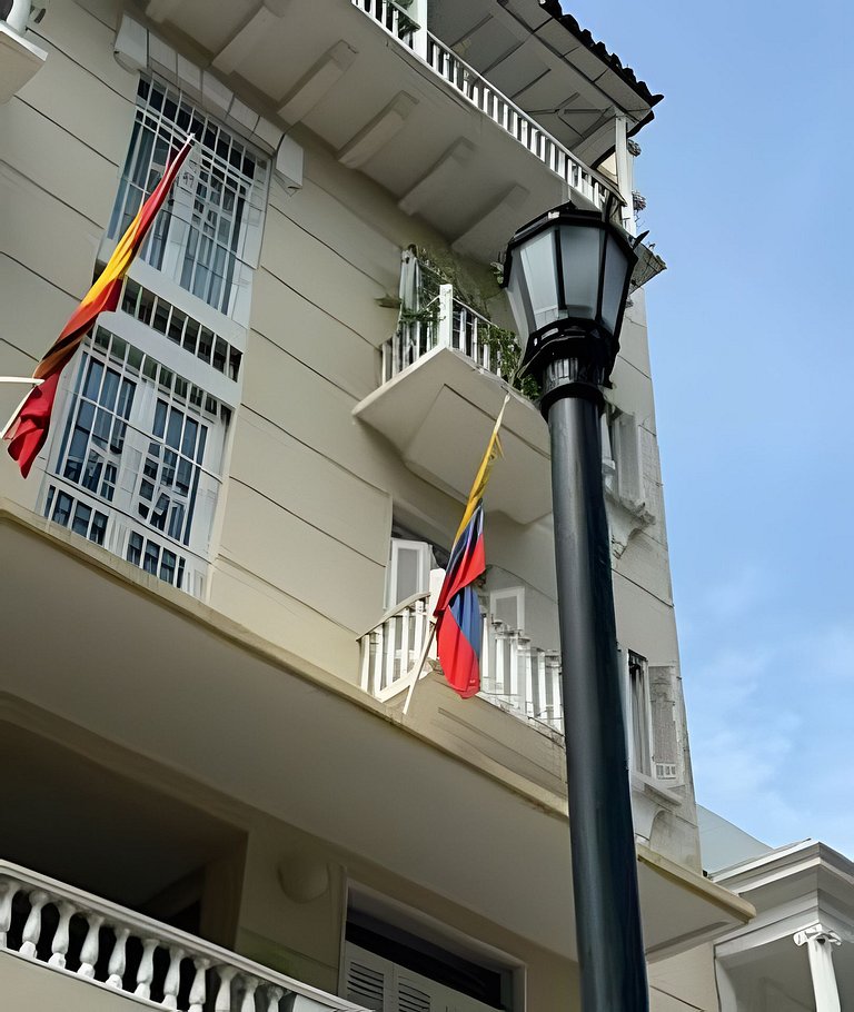 305 Plaza Bolivar 1br - Eva · Hermoso Apto-305- Edifcio Plaz