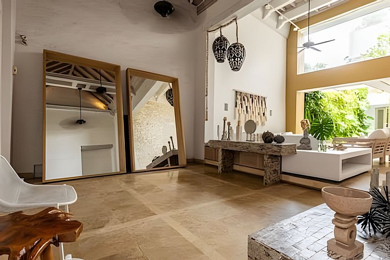 Ultra Luxury Rooftop Villa· Private Pool & Jacuzzi