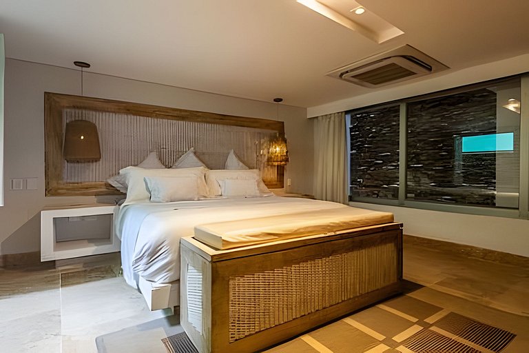 Ultra Luxury Rooftop Villa· Private Pool & Jacuzzi