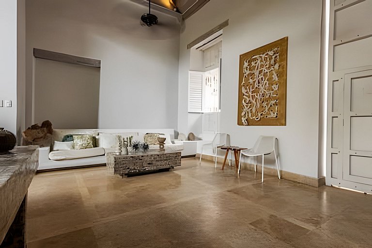Ultra Luxury Rooftop Villa· Private Pool & Jacuzzi