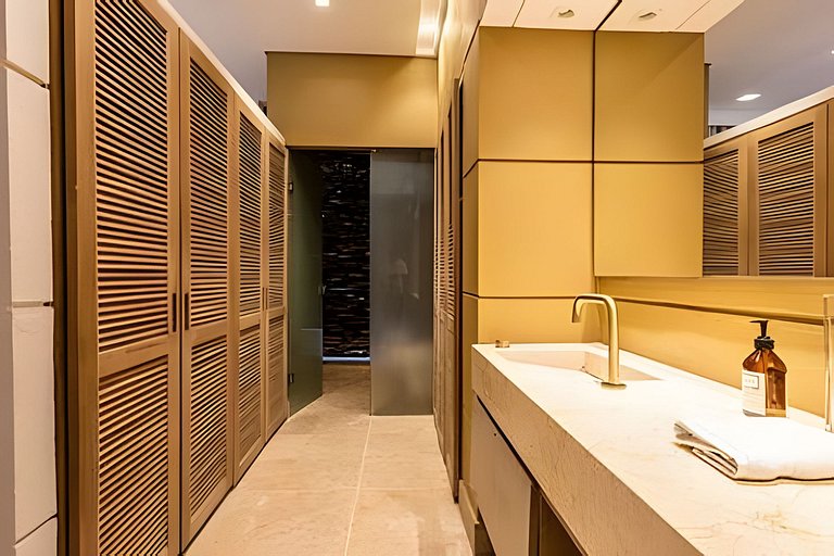 Ultra Luxury Rooftop Villa· Private Pool & Jacuzzi