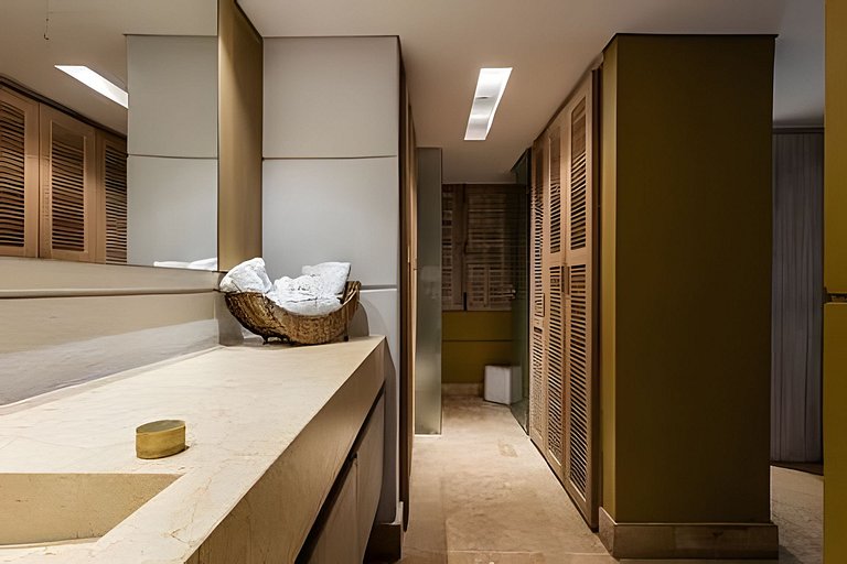 Ultra Luxury Rooftop Villa· Private Pool & Jacuzzi