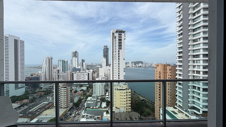 Infinitum - Spectacular sea view 25th floor apt